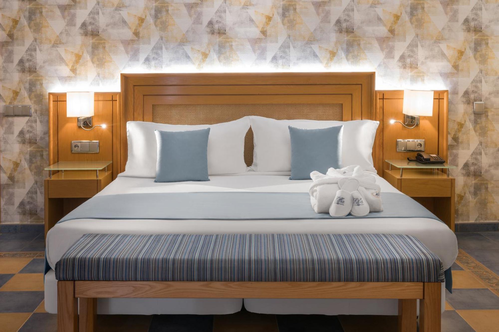 Elba Sara Beach & Golf Resort 科斯塔卡莱塔 客房 照片