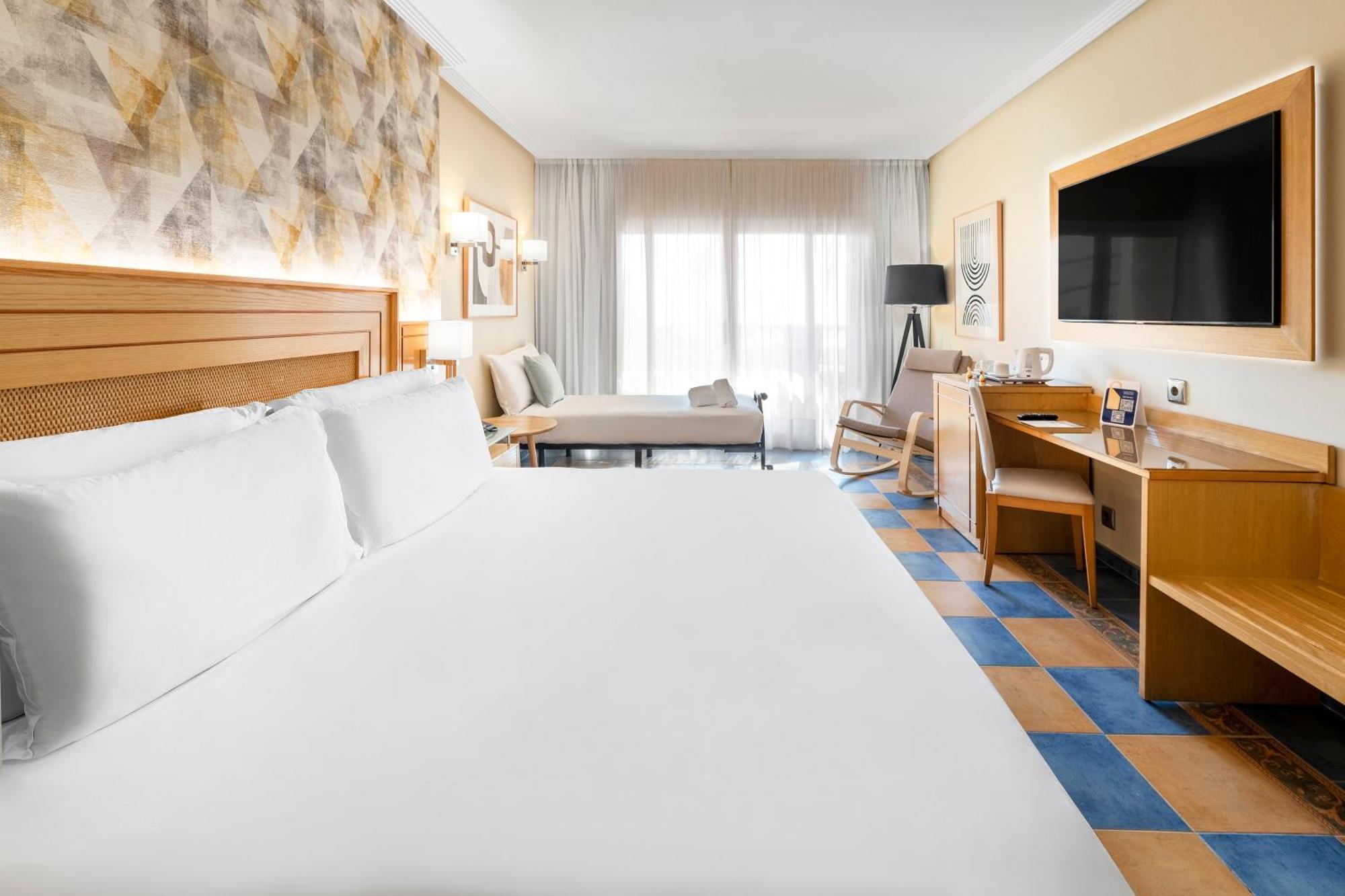 Elba Sara Beach & Golf Resort 科斯塔卡莱塔 外观 照片